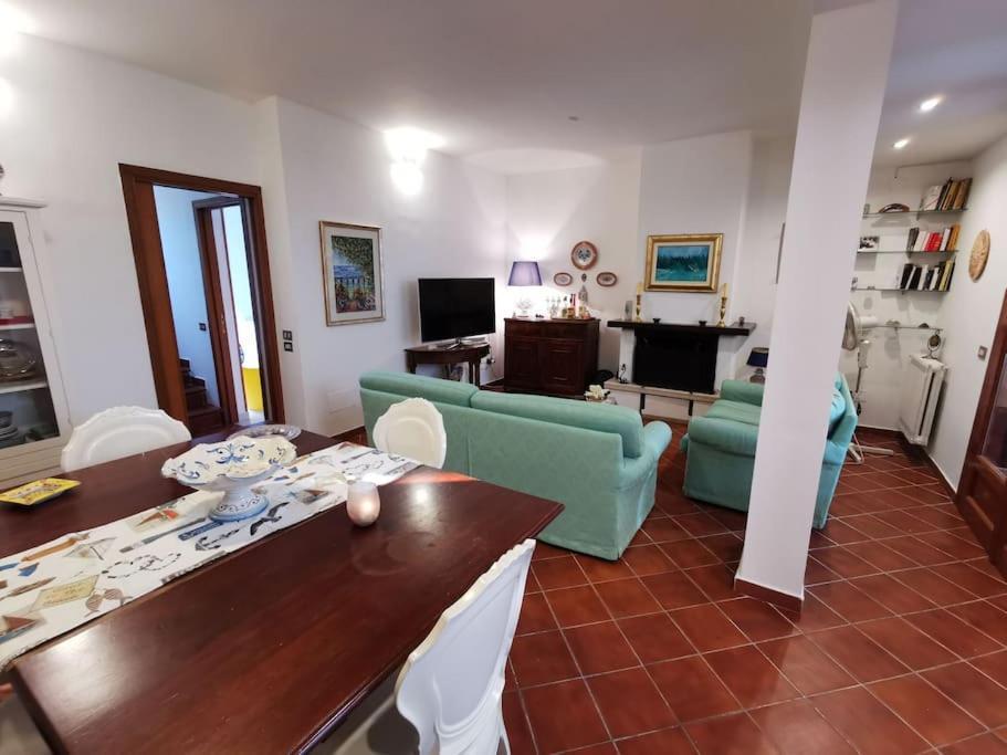 Villa Iris - Mondello باليرمو المظهر الخارجي الصورة